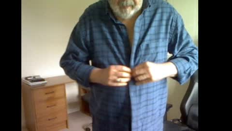 erasmus_d online show from June 2026 05:06:01 PM