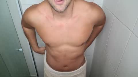 Snapshot of erectuspintus chatting on October 2025 11:40:02 AM erectuspintus online show from October 2025 11:40:02 AM