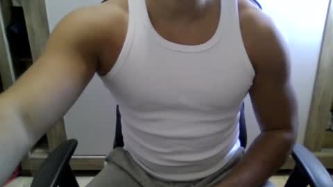 Snapshot of erectuspintus chatting on October 2025 11:09:01 AM erectuspintus online show from October 2025 11:09:01 AM