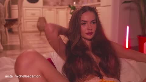 Snapshot of erelima chatting on November 2025 10:51:01 PM Ana Marie online show from November 2025 10:51:01 PM