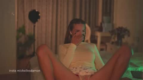 Ana Marie online show from July 2026 09:01:02 PM