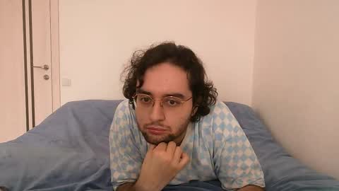 Eren online show from September 2025 03:21:01 AM