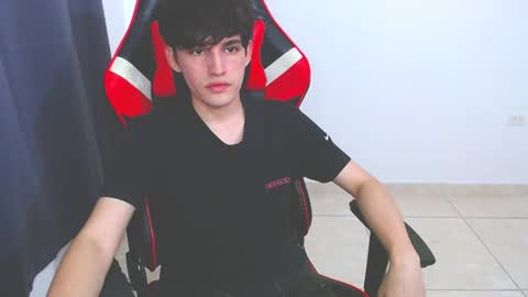 eren_tatakae online show from December 2024 10:16:02 PM