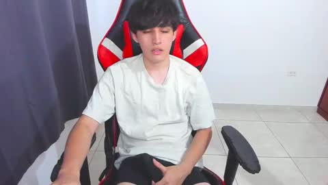 eren_tatakae online show from September 2025 01:39:02 AM