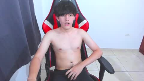 eren_tatakae online show from September 2025 10:25:02 PM