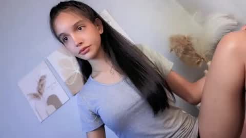 Snapshot of eres_guapa chatting on July 2026 06:06:01 AM Elisa online show from July 2026 06:06:01 AM