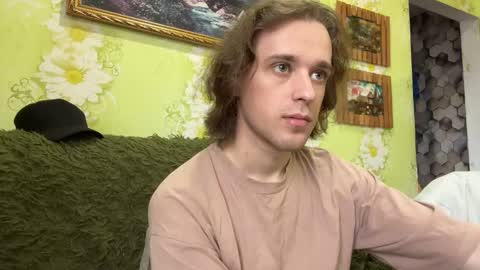 Snapshot of eric_blond chatting on October 2025 10:00:02 AM Eric online show from October 2025 10:00:02 AM