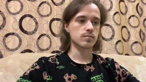 Snapshot of eric_blond chatting on October 2025 01:45:02 PM Eric online show from October 2025 01:45:02 PM