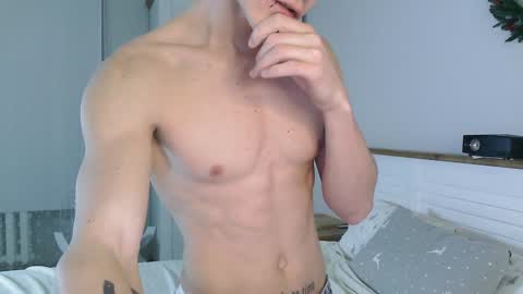 Eric Crush online show from December 2024 03:36:02 AM