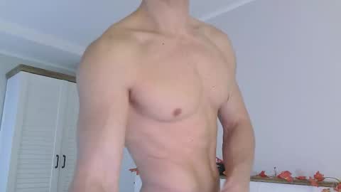 Eric Crush online show from September 2025 04:27:02 AM