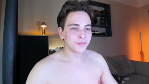 Snapshot of eric_ether chatting on March 2026 07:29:01 PM Eric online show from March 2026 07:29:01 PM