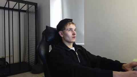    online show from October 2025 09:22:01 AM