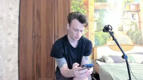 Eric online show from September 2025 05:42:01 AM