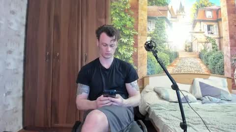 Eric online show from October 2025 02:23:02 PM