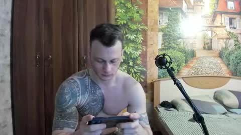 Eric online show from December 2025 01:05:02 PM