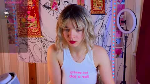 Erica Winterr online show from March 2025 04:17:02 AM