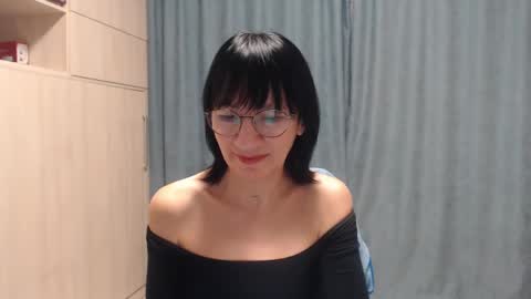 ericablack8 online show from January 2025 03:48:01 PM