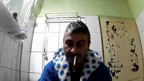 Snapshot of ericboy32 chatting on February 2025 11:13:02 PM eric online show from February 2025 11:13:02 PM