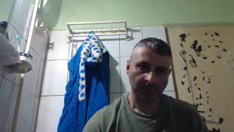 Snapshot of ericboy32 chatting on February 2025 08:03:02 PM eric online show from February 2025 08:03:02 PM