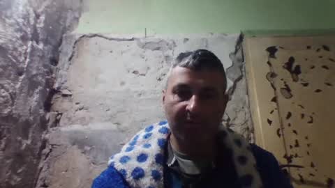 Snapshot of ericboy32 chatting on October 2025 06:38:02 PM eric online show from October 2025 06:38:02 PM