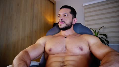 Erick Thompson online show from January 2025 09:40:01 PM