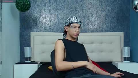 Snapshot of erick_zhimerman chatting on January 2026 04:39:01 AM online show from January 2026 04:39:01 AM