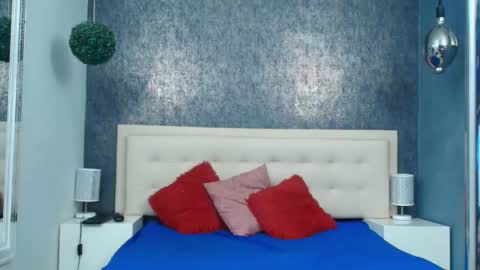 Snapshot of erick_zhimerman chatting on February 2026 04:11:01 AM online show from February 2026 04:11:01 AM