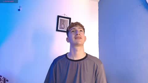 Snapshot of erik_golden_ chatting on May 2026 09:08:01 PM I am Erik online show from May 2026 09:08:01 PM