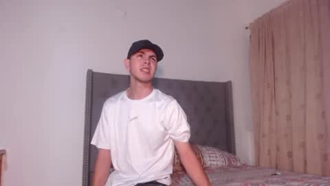Erik rodriguez online show from May 2026 08:22:01 AM