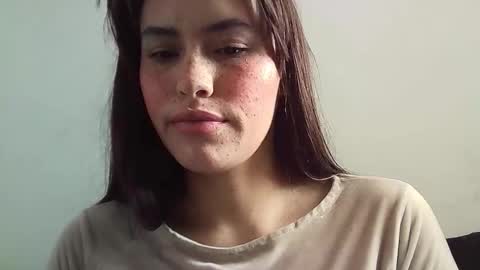 Erika online show from September 2025 05:59:01 PM