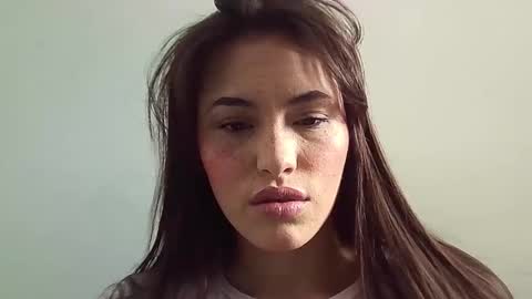 Erika online show from October 2025 05:41:02 PM