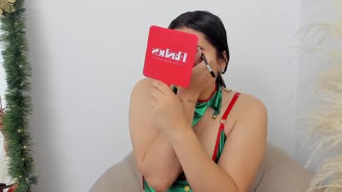 Erika Mendez online show from December 2024 07:44:01 PM