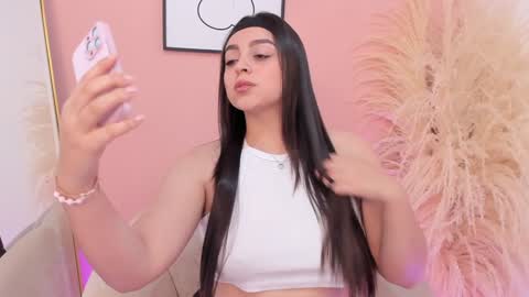 Erika Mendez online show from January 2025 08:15:02 PM