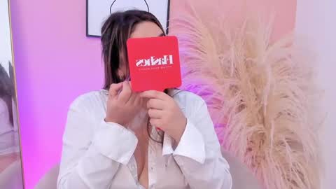 Erika Mendez online show from February 2025 07:14:01 PM