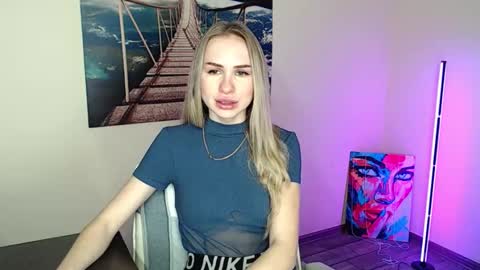 Erika online show from February 2026 01:19:02 PM