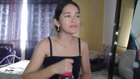 erina_1 online show from November 2025 04:17:02 PM