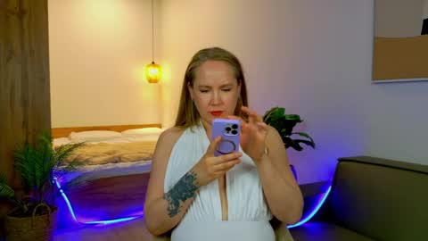Erin online show from June 2026 05:12:02 PM