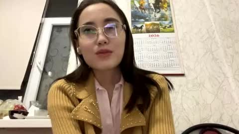 Luna online show from May 2026 08:59:01 PM