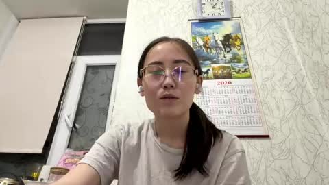 Luna online show from June 2026 08:20:02 PM