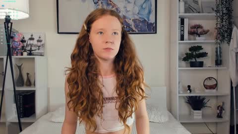 Sofia online show from February 2025 07:09:02 AM