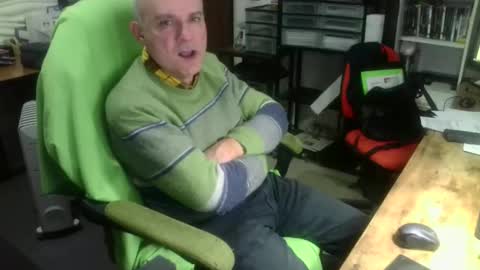 ernello online show from October 2025 08:40:02 PM