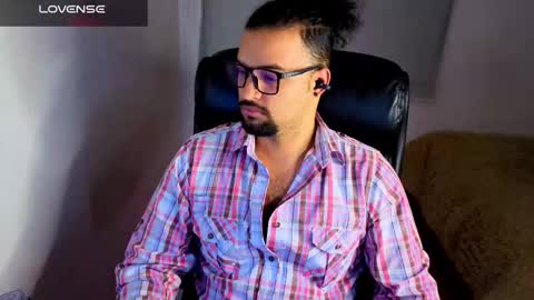 ernesto rodriguez 82 online show from February 2026 04:57:01 AM