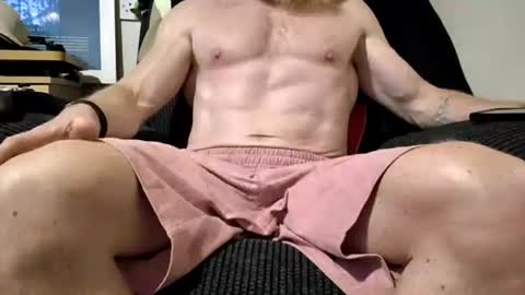 erniemac1 online show from April 2026 08:25:02 PM