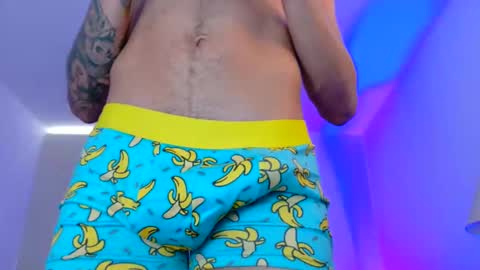 Eros online show from November 2025 05:11:01 PM