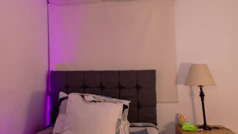 Eros online show from April 2026 04:01:01 AM