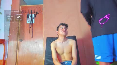 eros_fang online show from September 2025 12:32:01 PM