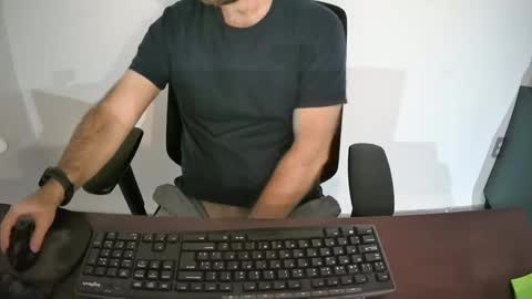 Eroskatt online show from February 2025 01:14:01 AM