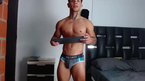 Eros online show from September 2025 04:54:02 PM