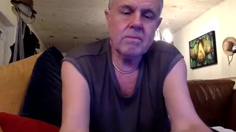 eros online show from December 2024 05:42:01 AM