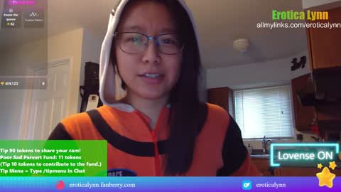 Lynn   online show from February 2025 07:17:01 PM